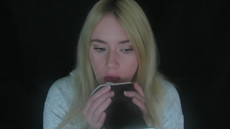 Peachy Whispering Asmr photo 23