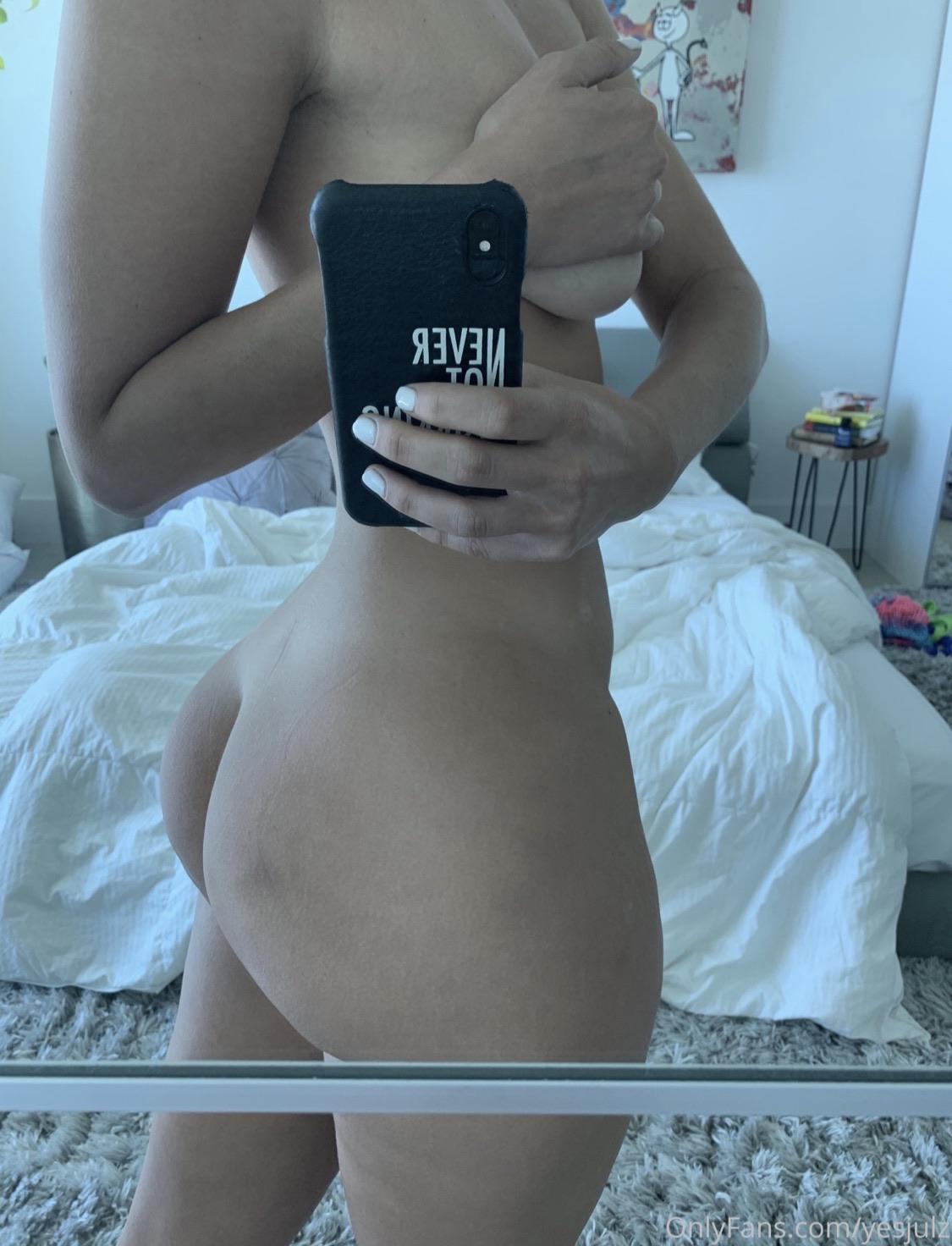 Yesjulz Pussy Nude photo 29