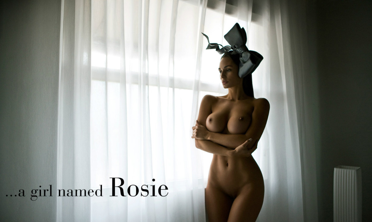 Rosie Roff Nude photo 17