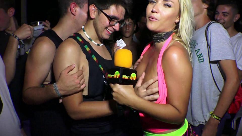 Miami Tv Jenny Scordamaglia Nude photo 12
