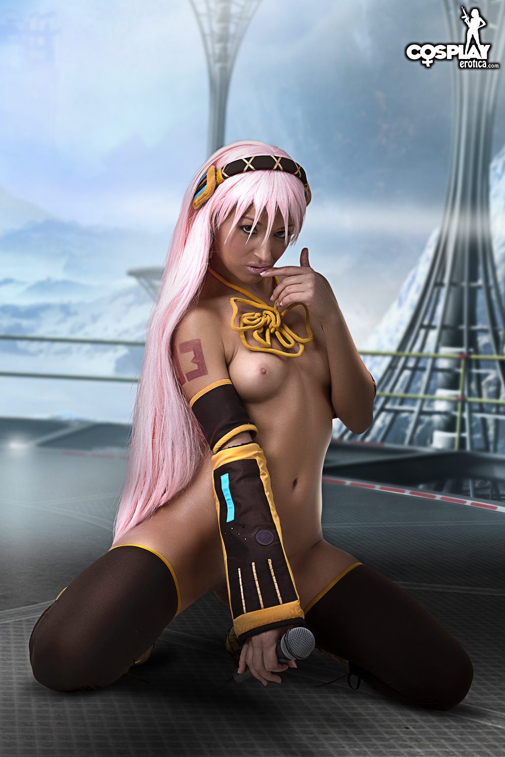 Megurine Luka Nude photo 11