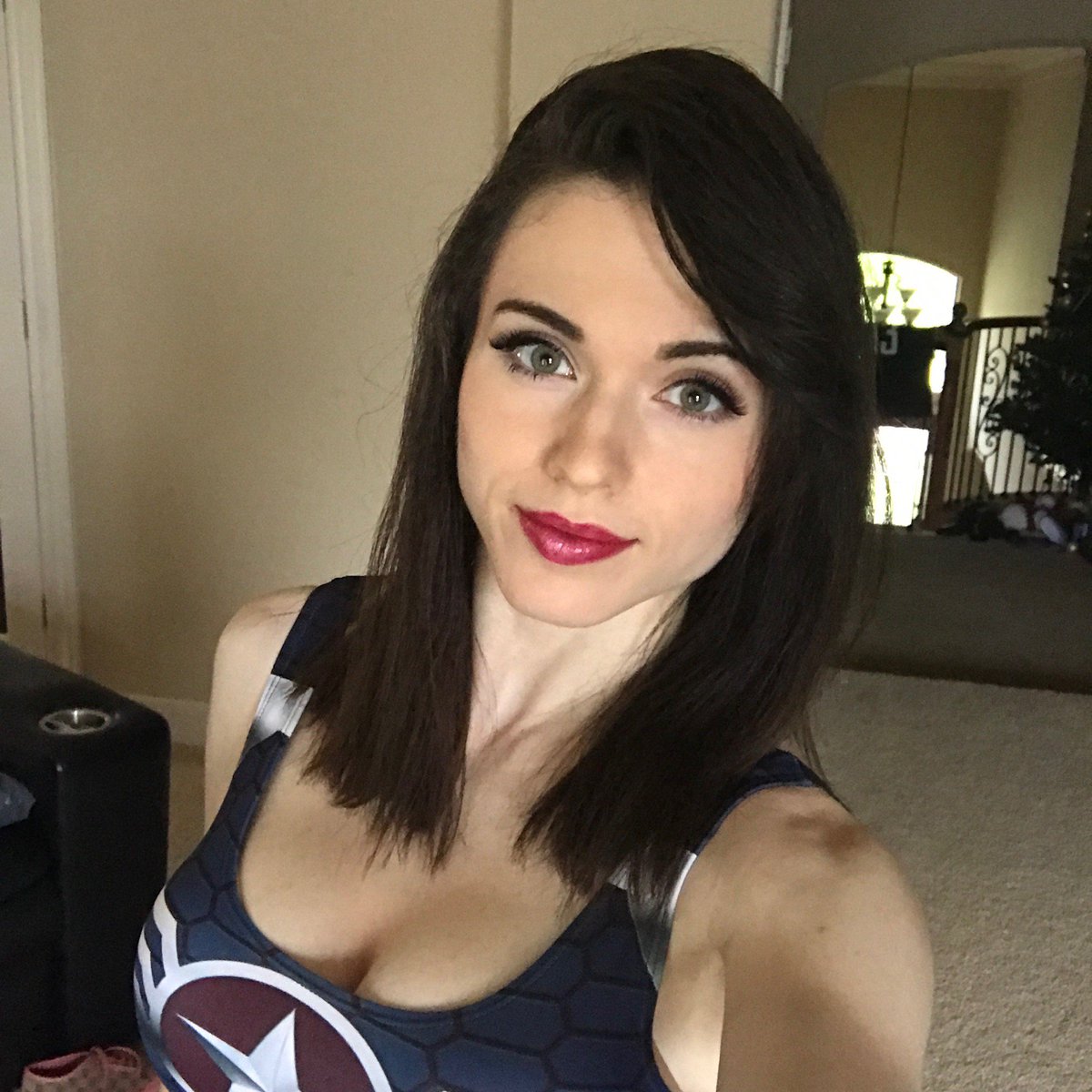 Amouranth Without Makeup photo 25