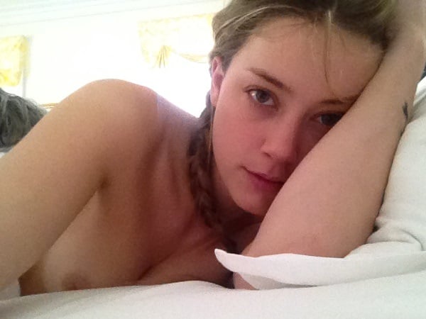 Amber Heard Nude Videos photo 9