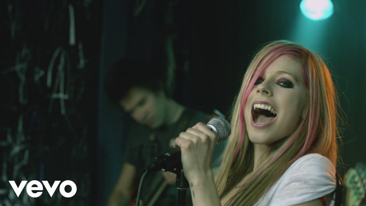 Avril Lavigne Sex Video photo 11