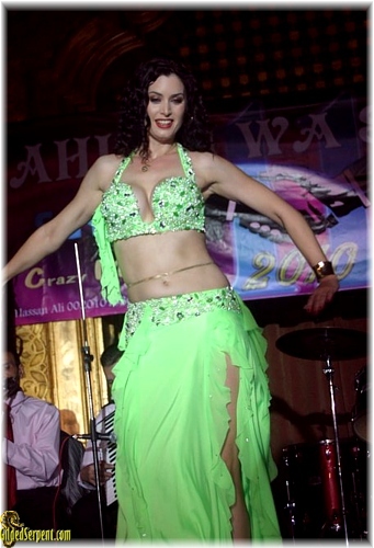 Laila Belly Dancer photo 7