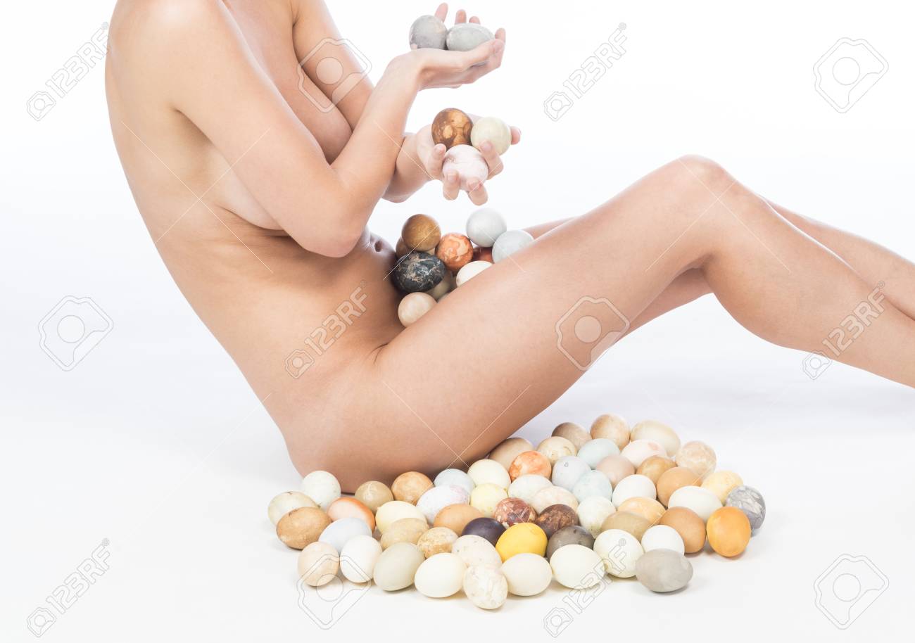 Nude Easter Eggs photo 19