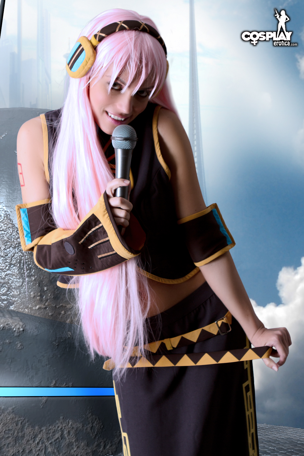 Megurine Luka Nude photo 20