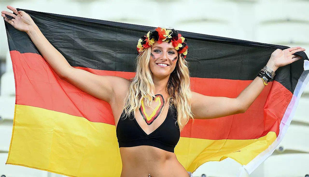Sexy German Girls photo 13