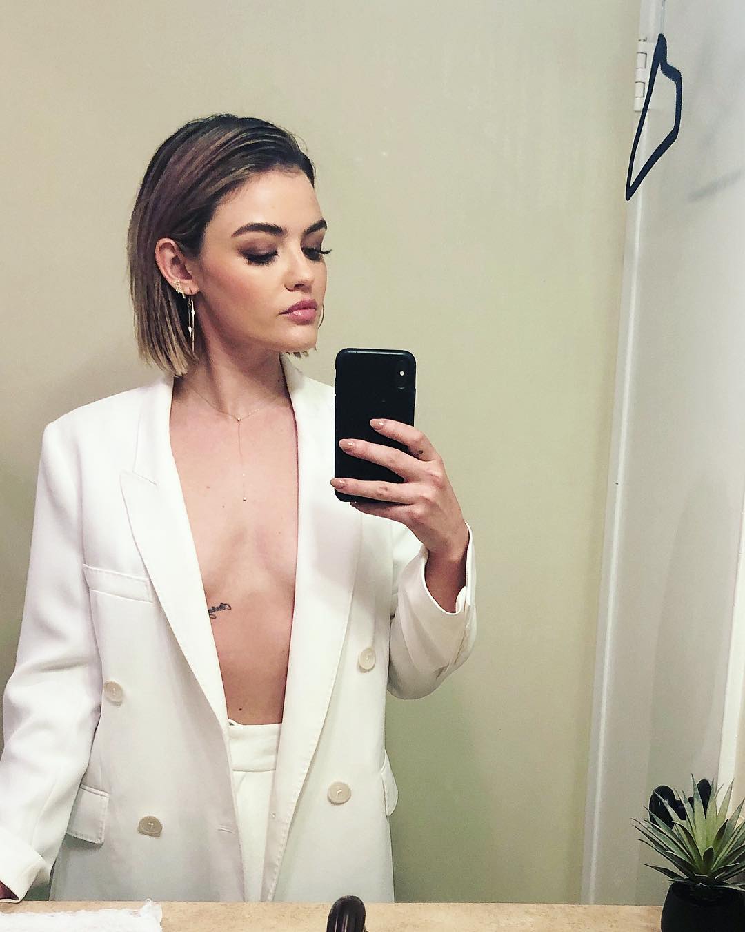 Lucy Hale Topless Pictures photo 18