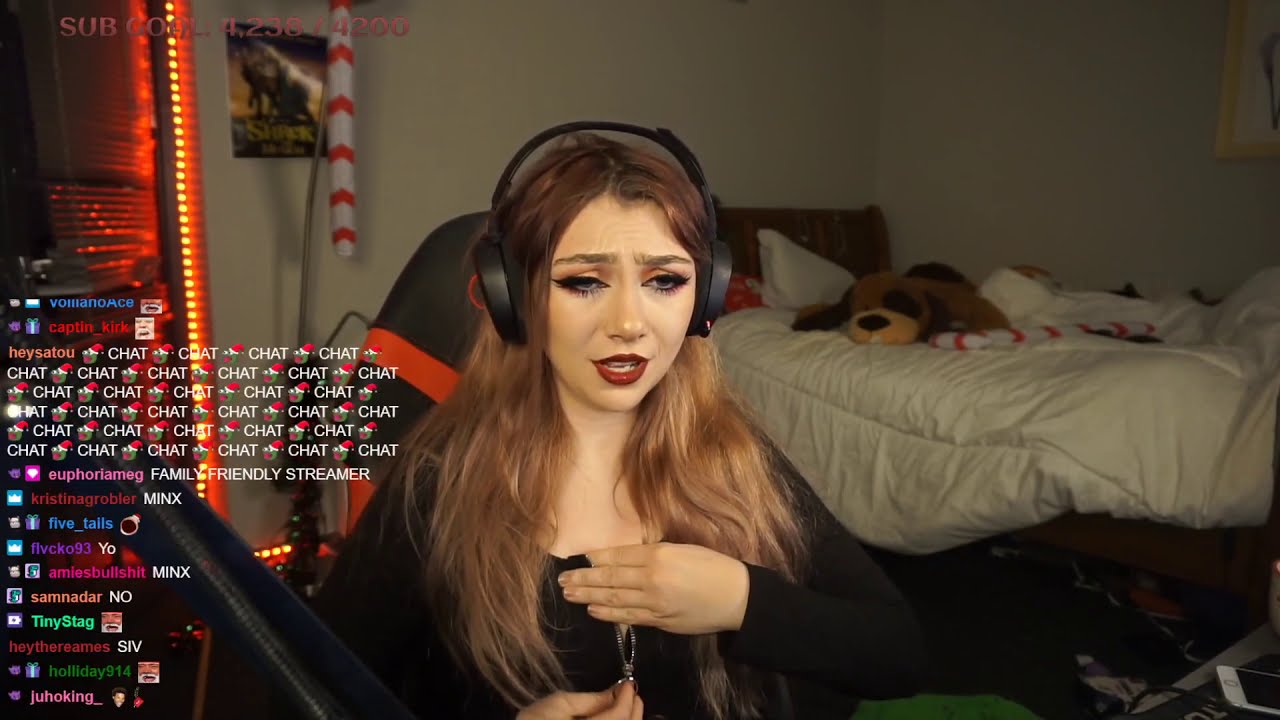 Twitch Streamer Shows Breasts photo 26