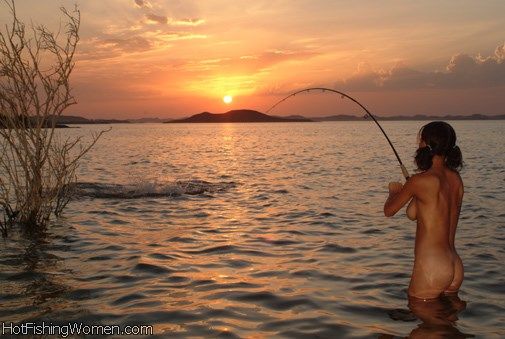 Topless Fishing Pics photo 7