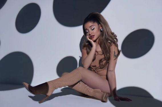 Ariana Grande Sex Video photo 29