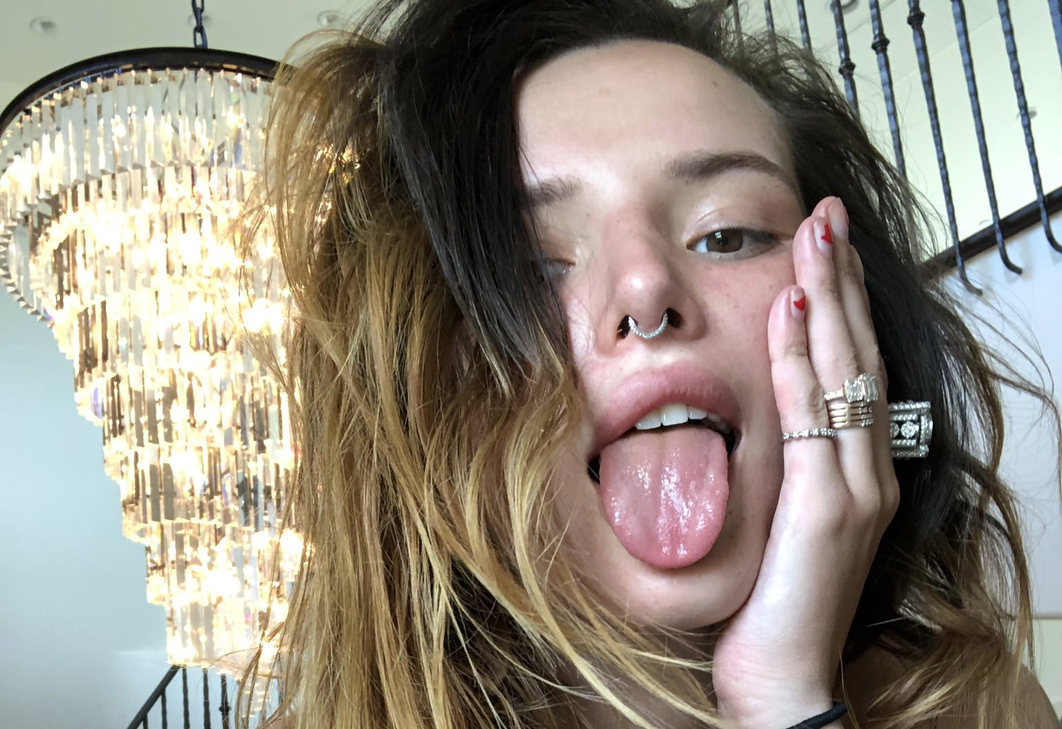 Bella Thorne Nude Leaked photo 9