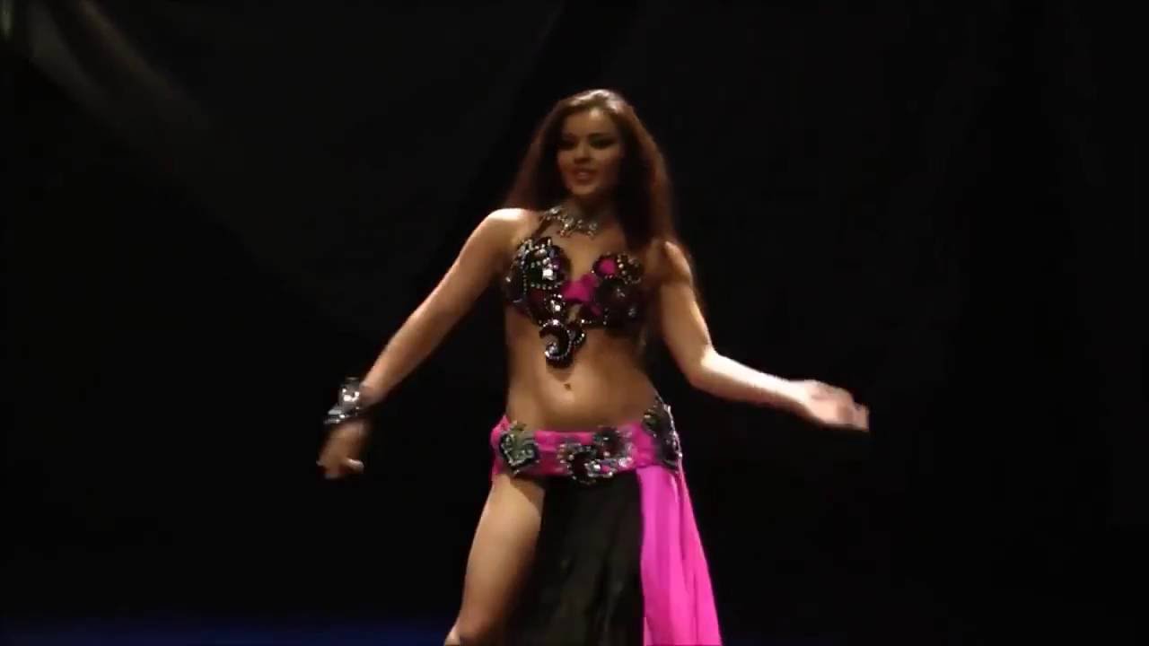 Laila Belly Dancer photo 25