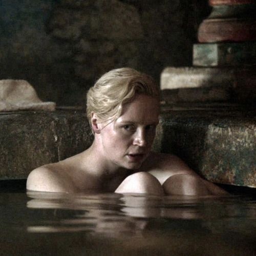 Brienne Of Tarth Nude photo 21