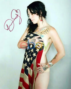 Danielle Colby Pictures photo 16