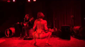 Danielle Colby Video photo 28