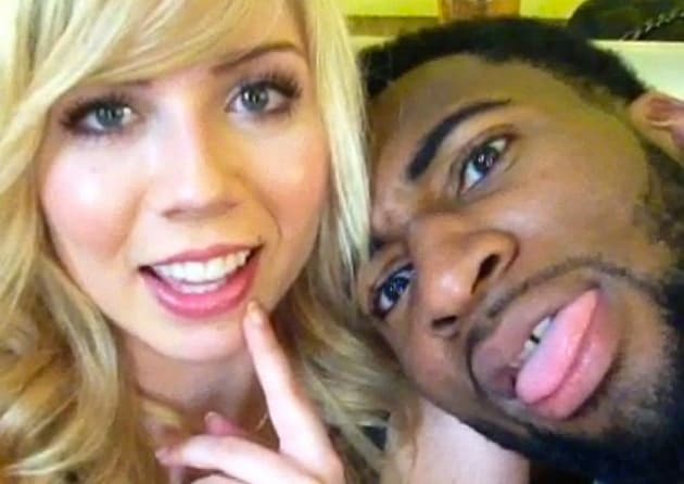 Jennette Mccurdy Leaked photo 5