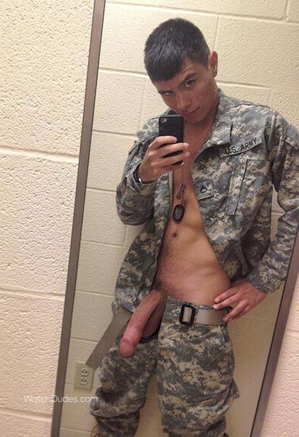 Naked Military Pictures photo 13