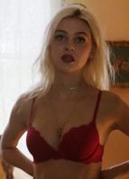 Nicola Anne Peltz Nude photo 12