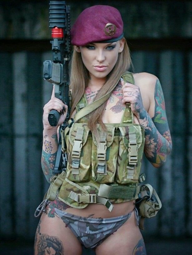 Nude Military Girl Pics photo 8