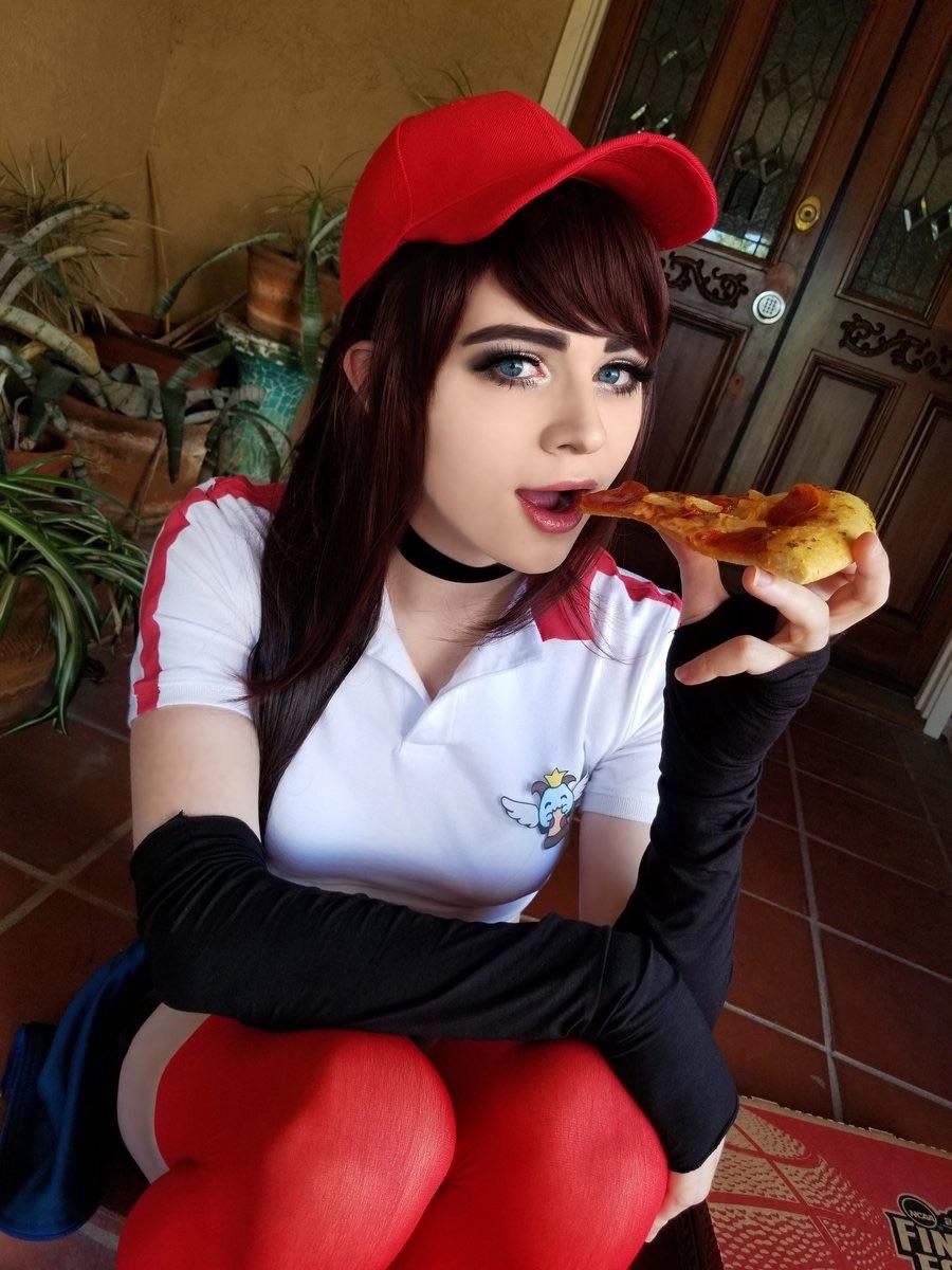 Pizza Thot Cosplay photo 4